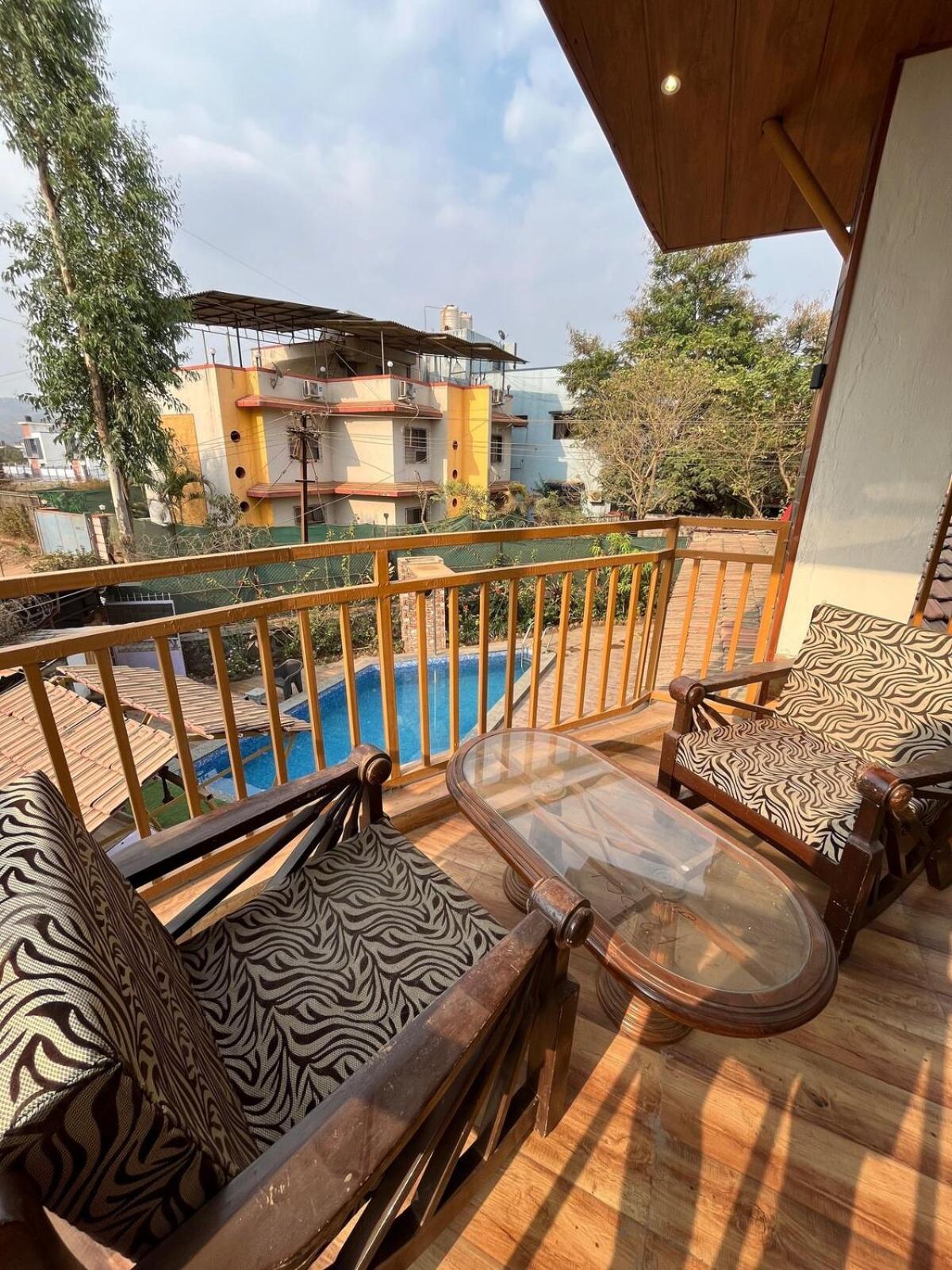 Govind Villa - 3Bhk Penthouse Suite With Pool Splash Lonavla Zewnętrze zdjęcie